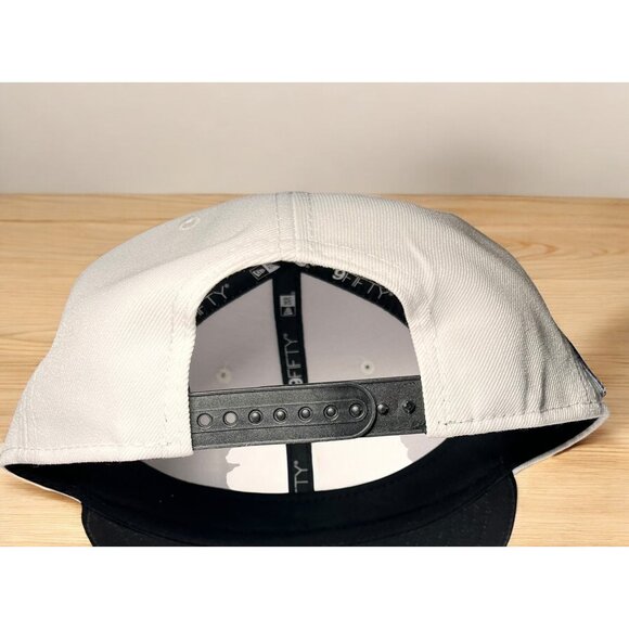 Dallas Cowboys New Era 9Fifty Snapback Cap Black/White Adjustable NFL Hat - Picture 4 of 7